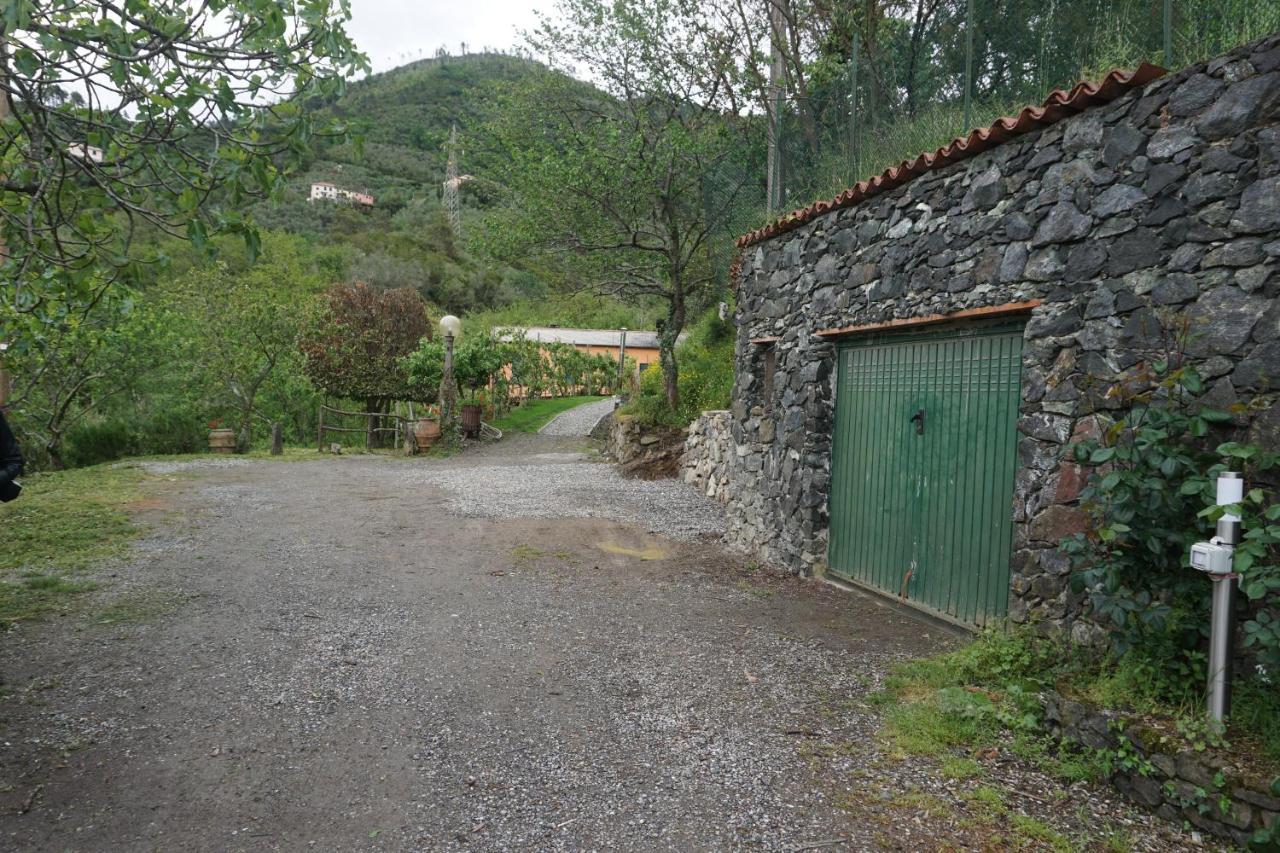 Agriturismo U Muinettu La Spezia Exterior photo